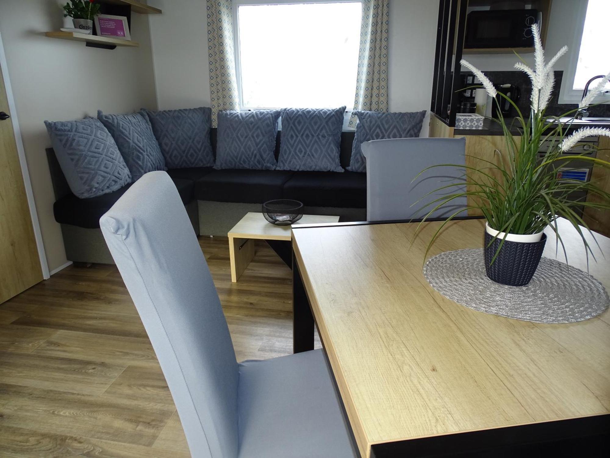 Mobil home moderne neuf et ultra équipé de 6 à 8 couchages avec WE ALL INCLUSIVE Canet-en-Roussillon Extérieur photo